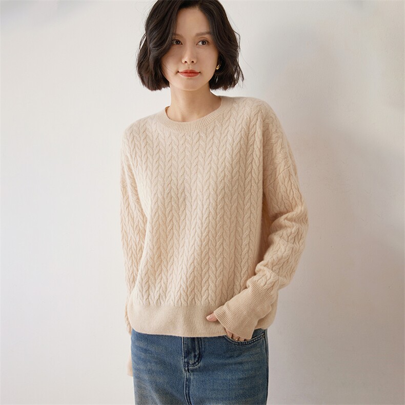 时尚女士羊绒衫30%羊绒秋冬保暖圆领绞花宽松显瘦毛衣,女装羊绒衫,雪山红莲