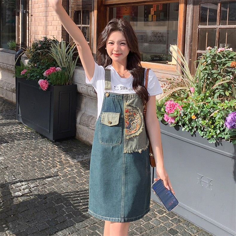 新中式风牛仔背带裙吊带连衣裙女宽松短T恤两件套夏新款小个子,女装连衣裙,红龙果