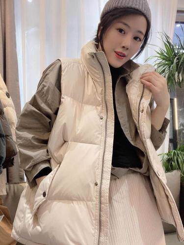 现货羽绒服，当季流行款式，女装羽绒服，米高