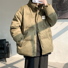 军绿色