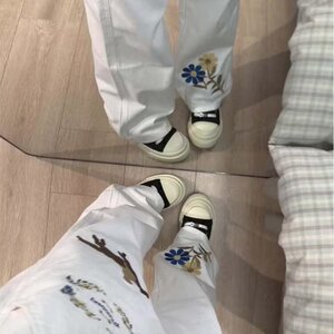 美式刺绣牛仔裤男款春秋季设计感阔腿弯刀裤子高街vibe直筒微喇裤图片