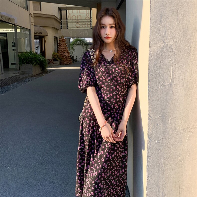 法式黑色碎花连衣裙茶歇女夏季2025新款收腰显瘦气质长裙图片