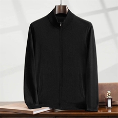 2025年秋季时尚百搭通勤简约休闲半高领带兜开衫，男装羊绒开衫，曼云男装羊绒