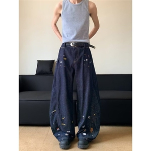 亿万少年BUFU宽松卡通刺绣弯刀牛仔裤男女美式复古水洗阔腿休闲裤图片