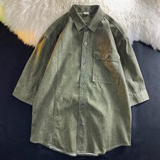 军绿色