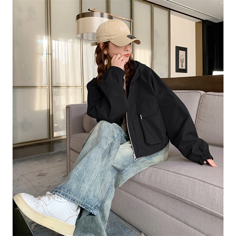 设计感连帽短款工装外套女2025春秋季新款宽松显瘦冲锋衣夹克上衣,女装短外套,2C098