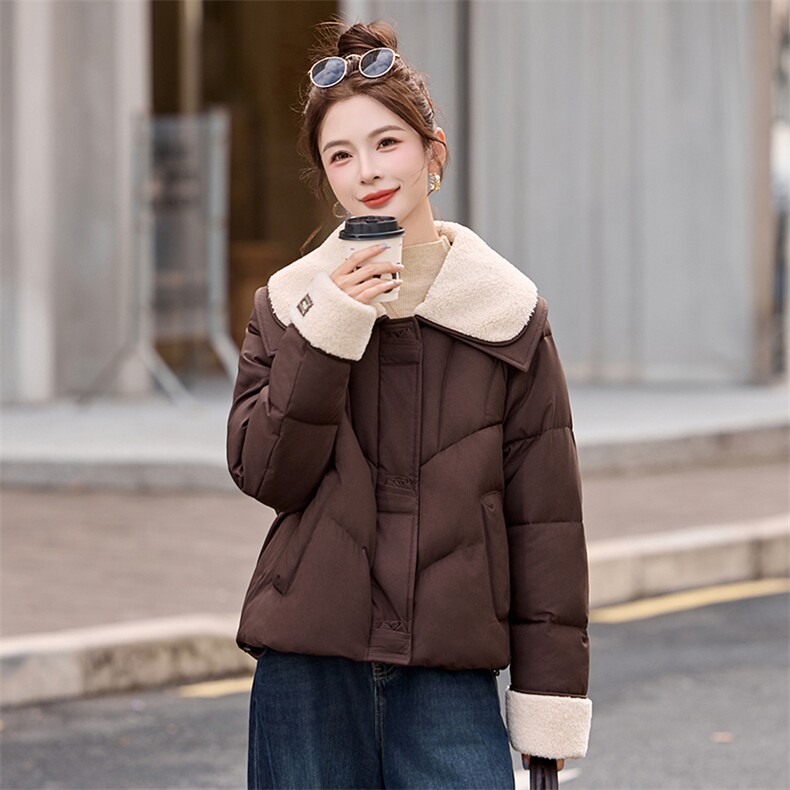 2025年冬季韩版宽松设计感毛毛翻领加厚羽绒服女高端保暖洋气,女装羽绒服,衣之秀
