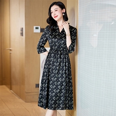 【纯jing】显瘦收腰洋气碎花长袖连衣裙2024冬季商场撤柜折扣女装，女装连衣裙，阿舍尔精品