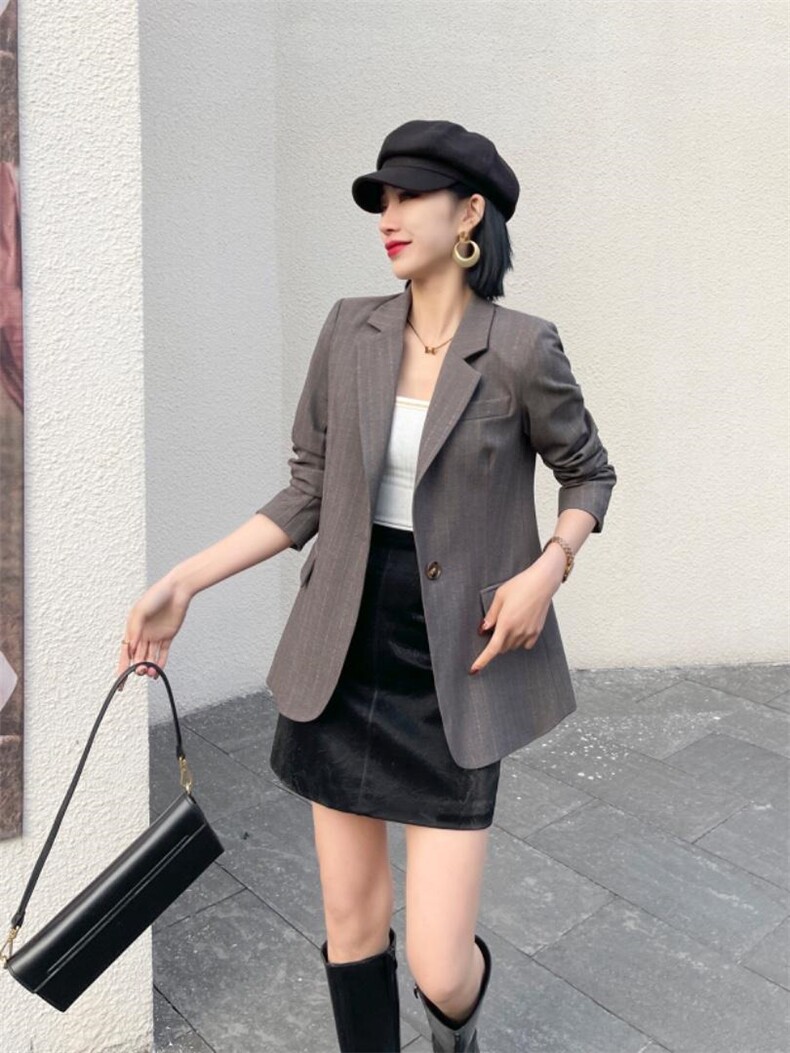 【现货】春装新款韩版修身条纹显瘦西装，女装西装，名怡