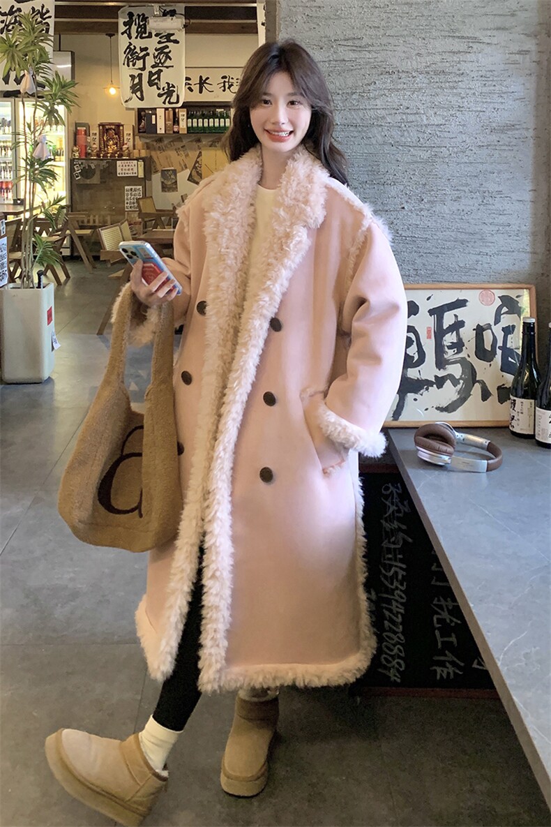 独特超好看粉色皮毛一体羊羔毛大衣女2024新款加绒加厚派克服外套,女装皮草,2C115