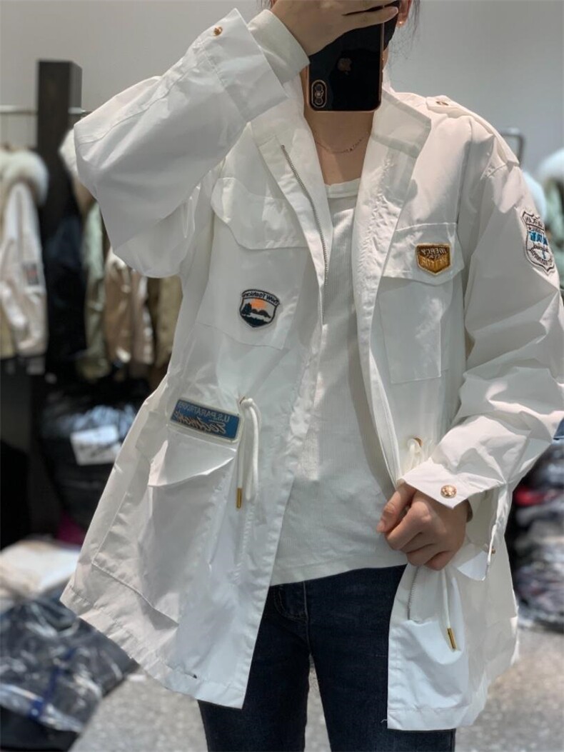 新款时尚洋气显瘦腰绳刺绣贴标ins外套潮,女装其它,L·H·X