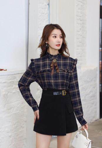 【现货】2021春装现货木耳边挂件格子衬衫，女装衬衫，伊洛姿