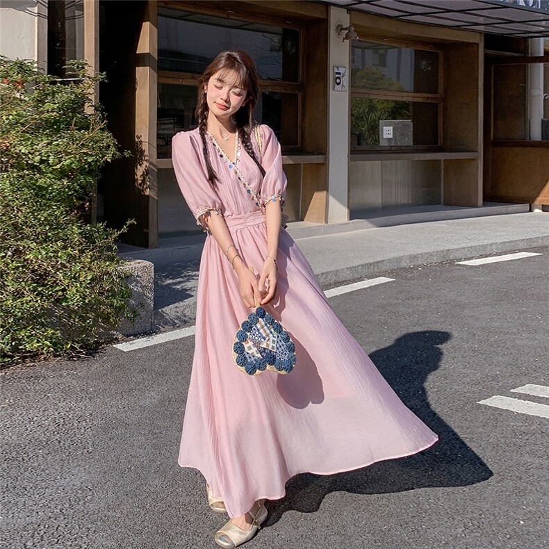 粉色法式温柔风连衣裙女夏季2025新款气质高级感亮片拼接v领长裙,女装连衣裙,2C098