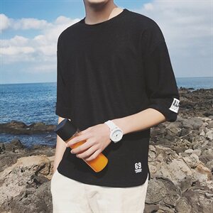 A003-T713-P30 韩版修身男士T恤贴标T恤 济州岛外景图片