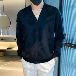 V领开衫男秋冬季提花针织衫加厚保暖男士毛衣高品质外套 M824图片