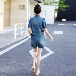 欧货减龄小个子薄款牛仔时尚套装潮2024夏新款女洋气休闲阔腿短裤图片
