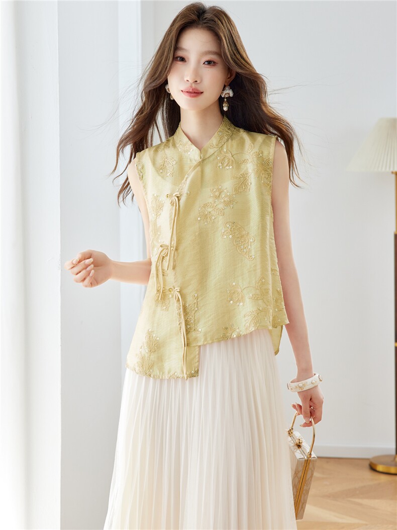 在仓~2026年夏季刺绣浮光锦女无袖薄款上衣开衫,女装蕾丝衫/雪纺衫,新依时派