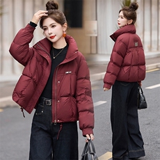 短款羽绒服女2024冬季新款小个子欧货宽松洋气红色加厚立领面包服，女装羽绒服，艾尚靓装