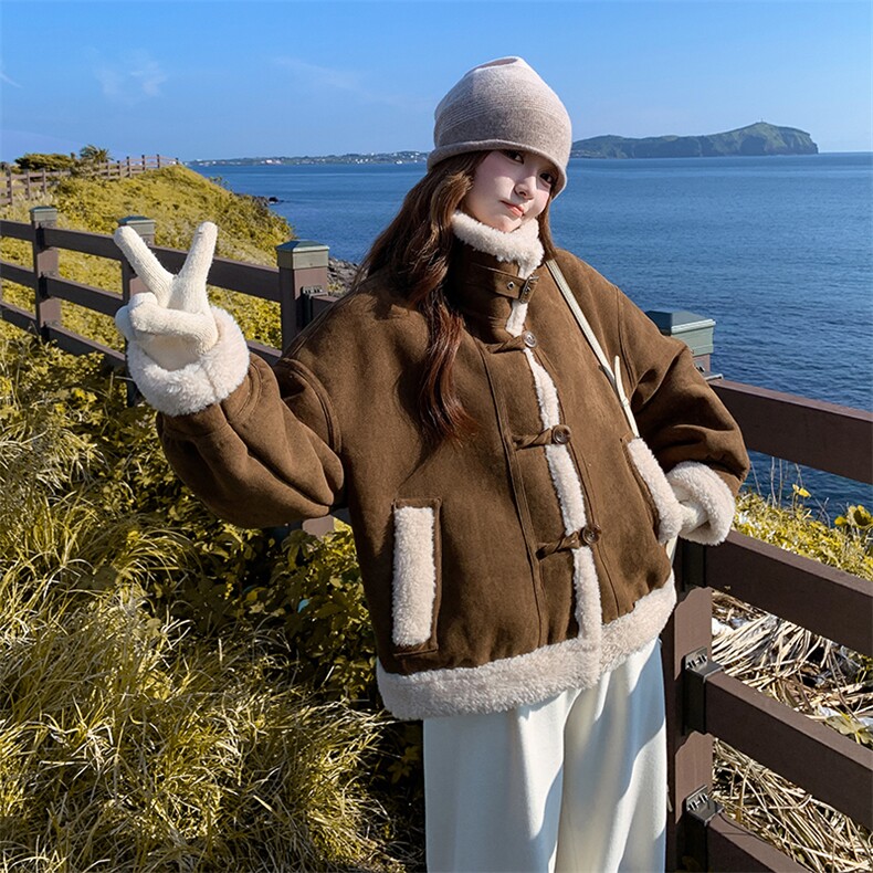 季新款加厚麂皮拼接长毛外套，女装羊羔毛/颗粒绒，诺蝶