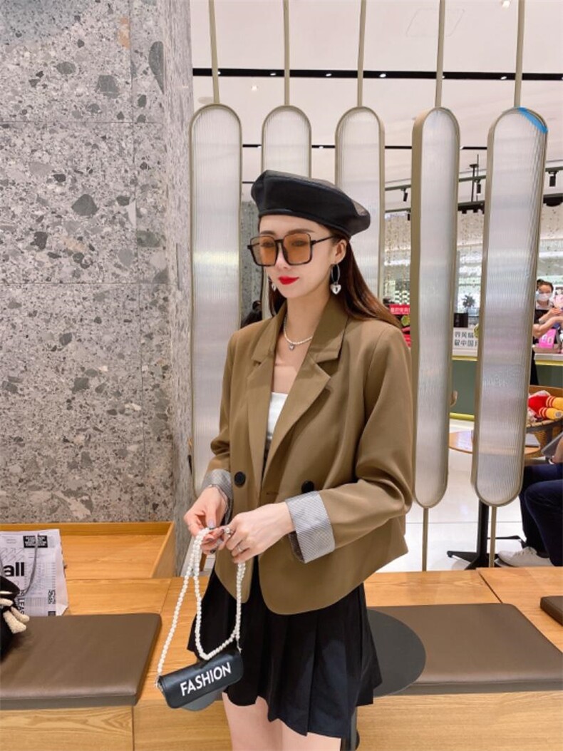 秋季新款配包包西装，女装西装，魅丽女孩