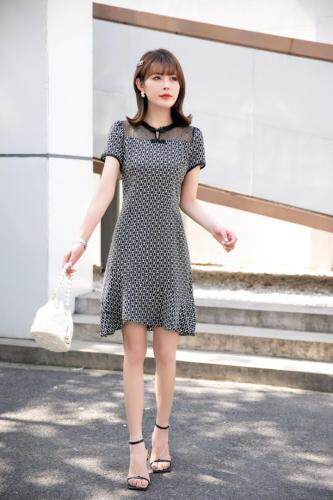 （现货）旗袍裙，女装婚纱/旗袍/礼服，伊娜蕾尔