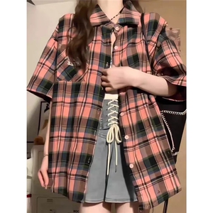美式复古甜酷格子短袖衬衫女春夏2025新款设计感小众宽松衬衣外套图片