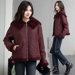 现货2024冬新款海军大翻领短羊羔毛皮毛一体加绒加厚外套韩系,女装羊羔毛/颗粒绒,美拉德工厂直营店