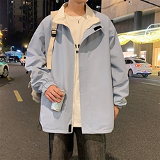 浅蓝色