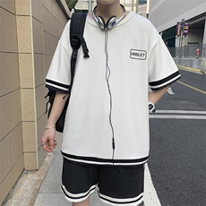 白色