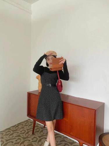 秋装新品两件套，其它，雨恋依香