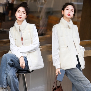 绵羊毛90白鸭绒羽绒服马甲女2025冬季新款韩版时尚气质保暖小外套图片