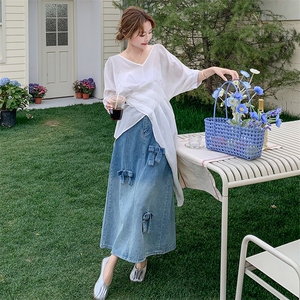 2025夏新款设计感小众上衣半身裙两件套女韩版松弛感洋气时尚套装图片