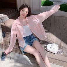 现货！！2025夏季巨好看的休闲防晒衣女短款夏季轻薄外套，女装防晒衣，2C306