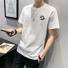 白色