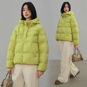 现货2025年冬季新款90白鸭羽绒休闲风套头羽绒服女外套图片