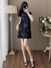 时尚气质减龄新中式套装女夏新款立领牡丹印花上衣短裤两件套，女装套装/套裙，江南