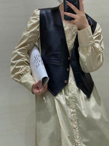 秋季新品，欧版套装，皮马甲搭衬衫连衣裙，女装职业装，More-Lee