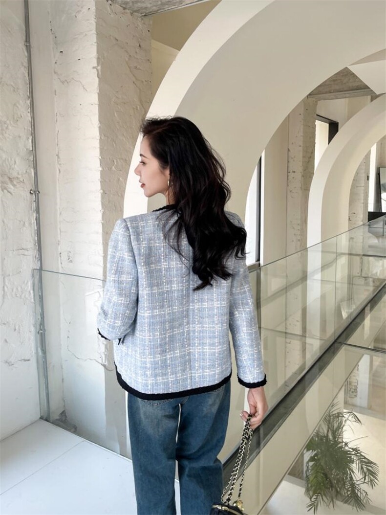 现货供应：小香风外套，其它，拉思维加丝