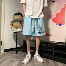 浅蓝色