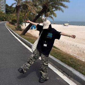 H0828-P35前后毛巾绣+印花+订标休闲宽松男女同款短袖T恤图片