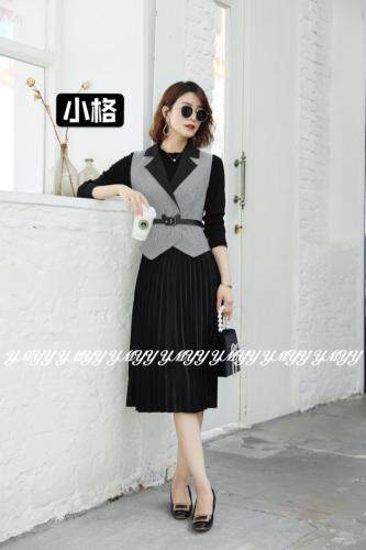 现货秋季新款连衣裙两件套，女装连衣裙，依美依缘