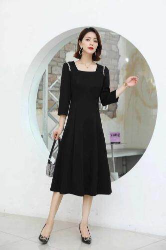 现货秋季新款钉珠连衣裙，女装连衣裙，千禾木