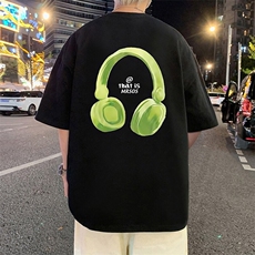 黑色