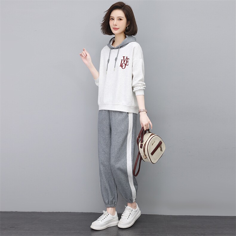 时尚字母刺绣休闲两件套女宽松显瘦运动服套装,女装套装/套裙,依恋蒂丝