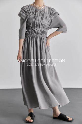 设计感连衣裙，女装连衣裙，SMOOTH