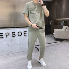 绿色