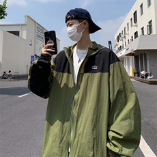 绿色
