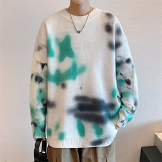 黑绿色