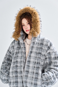 毛绒柔软舒适撞色棉衣氛围感时尚松弛巴黎街头上衣外套HY888P100图片