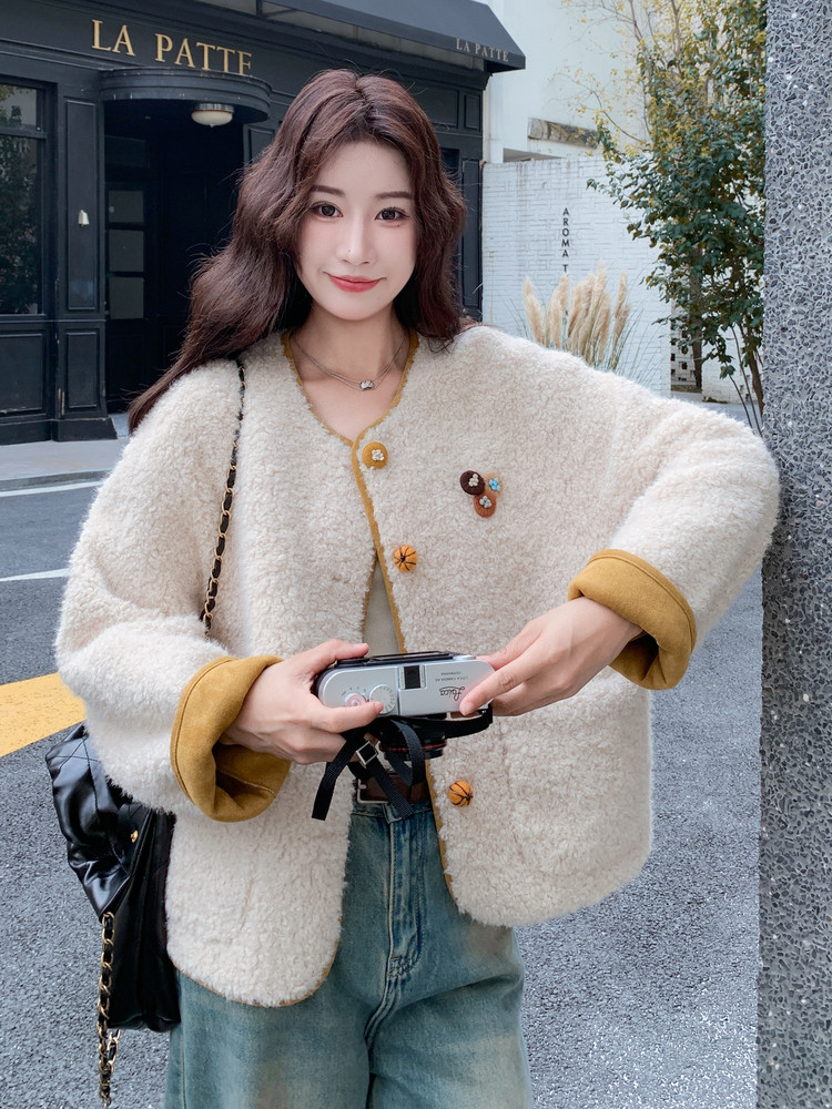 新款现货皮毛一体外套2C087-9280-P189K269,女装短外套,2C087
